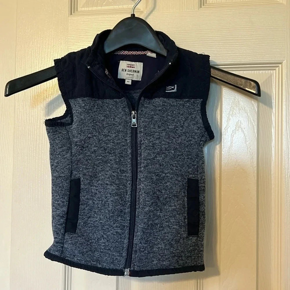 Ben‎ Sherman Vest - Picture 1 of 1